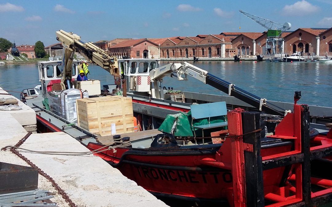 Eventi collaterali di Biennale Arte: trasporto allestimenti Biennale Danza, Teatro e Musica.